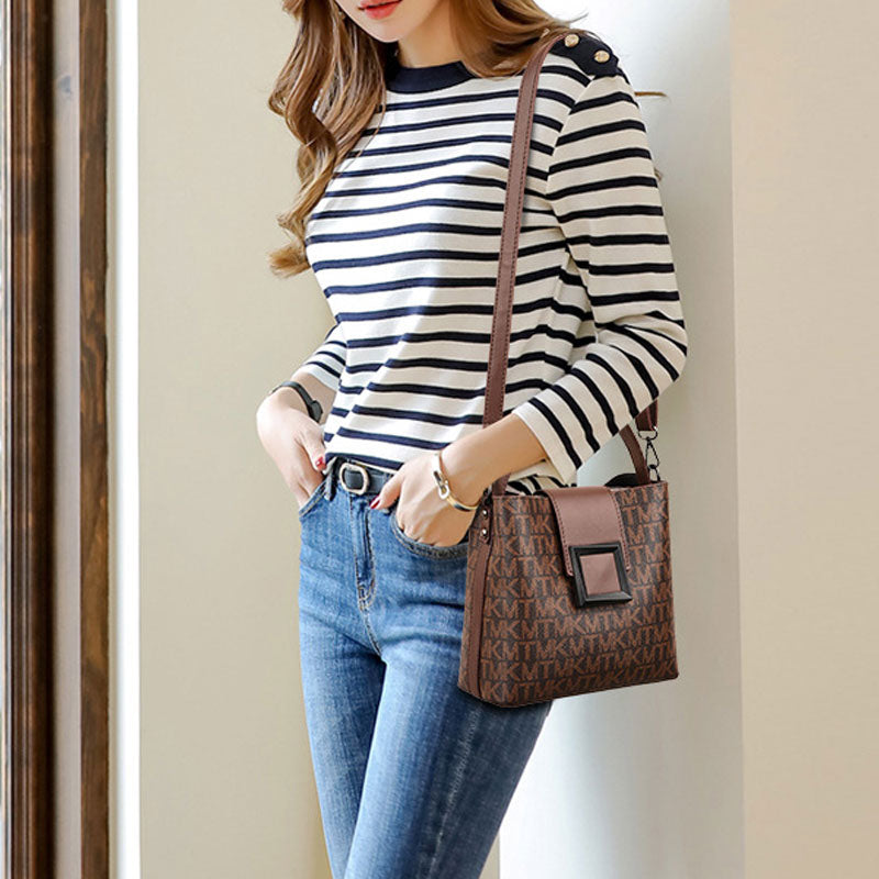✨💐 Elegant patterned casual pouch bag